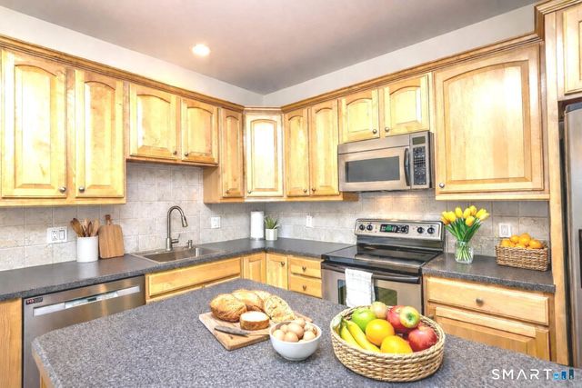 1 Merwin Avenue B2, Milford, CT 06460