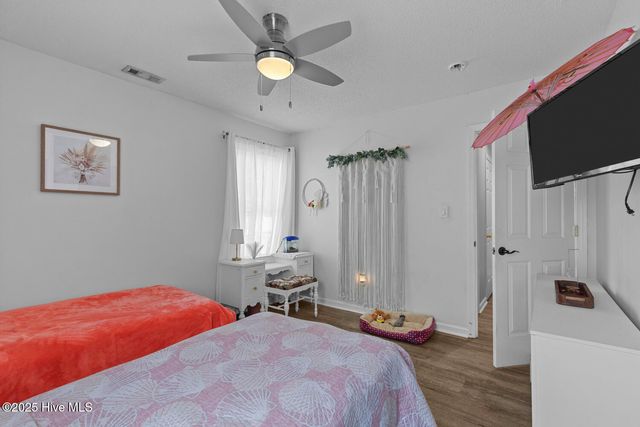 310 Whirlaway Boulevard, Sneads Ferry, NC 28460