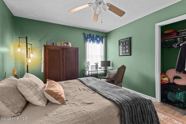 310 Whirlaway Boulevard, Sneads Ferry, NC 28460