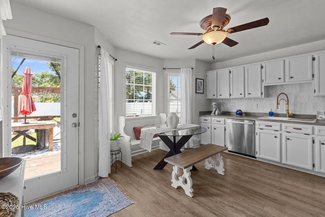 310 Whirlaway Boulevard, Sneads Ferry, NC 28460