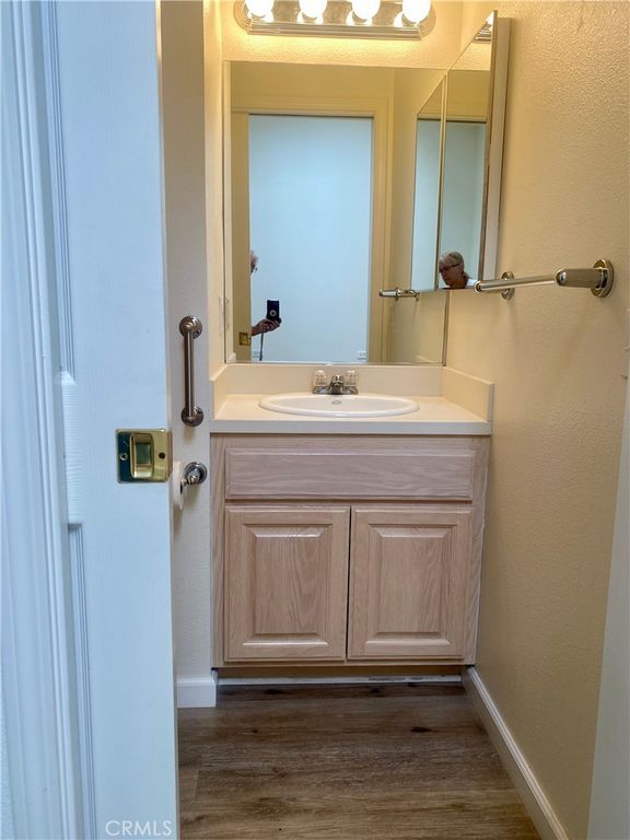 Image 14 of property listing at 1670 Interlachen Rd., M12-43C, Seal Beach, CA 90740