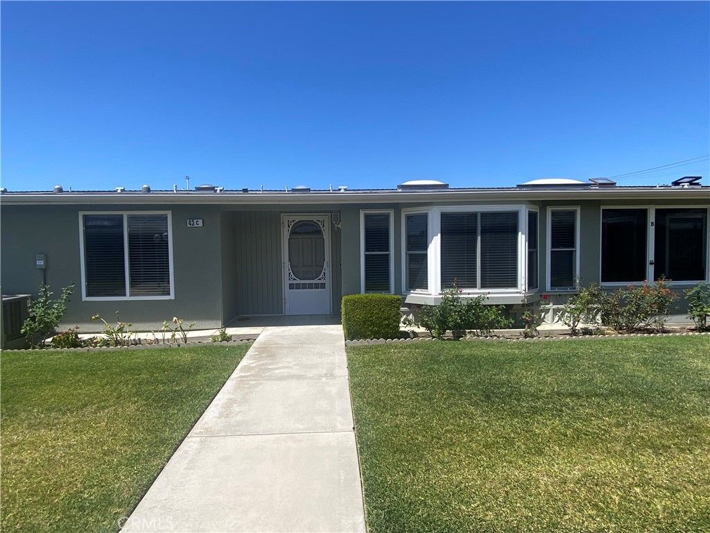 Image 44 of property listing at 1670 Interlachen Rd., M12-43C, Seal Beach, CA 90740