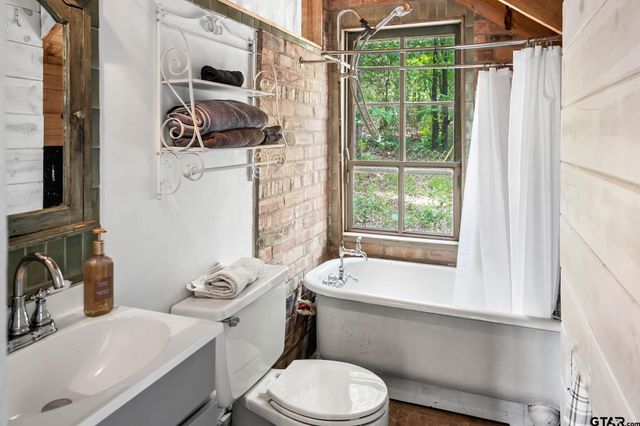 210 CR 3495, Hawkins, TX 75765