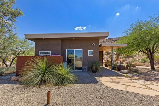 8744 Star Lane, Joshua Tree, CA 92252