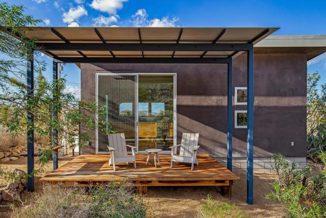 8744 Star Lane, Joshua Tree, CA 92252