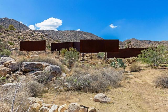 8744 Star Lane, Joshua Tree, CA 92252