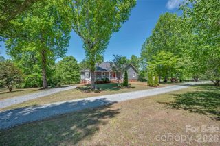 138 Blue Ridge Drive, Rutherfordton, NC 28139