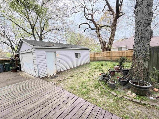 1051 S REMBERT ST, Memphis, TN 38104