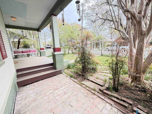 1051 S REMBERT ST, Memphis, TN 38104