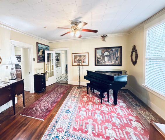 1051 S REMBERT ST, Memphis, TN 38104