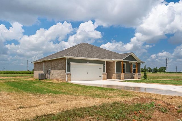 1010 Prairie Drive, Tuttle, OK 73089