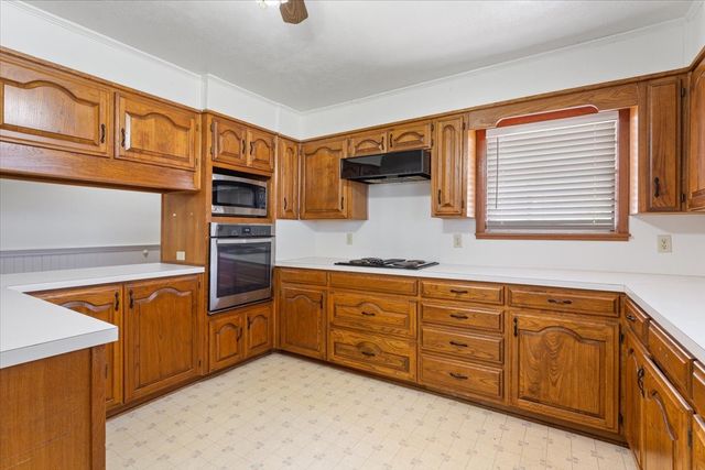 276 Circle P Lane, Riesel, TX 76682