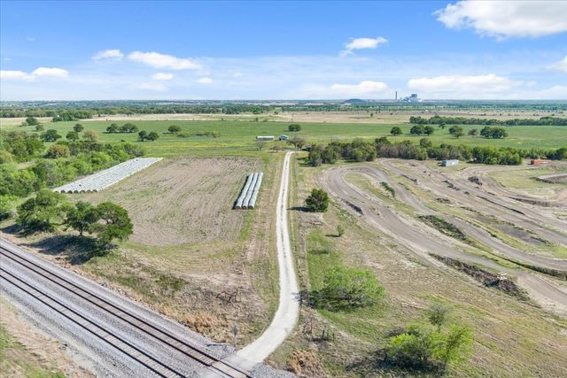 276 Circle P Lane, Riesel, TX 76682