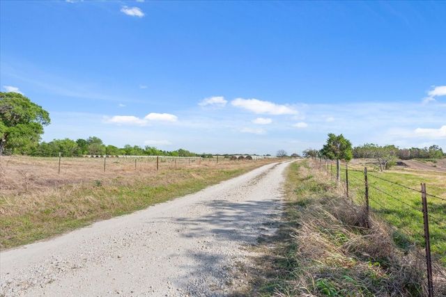 276 Circle P Lane, Riesel, TX 76682