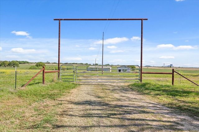 276 Circle P Lane, Riesel, TX 76682