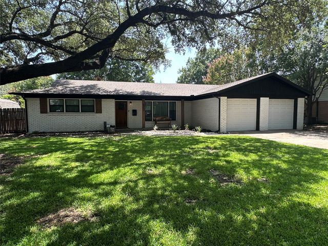 6949 Valhalla Road, Fort Worth, TX 76116