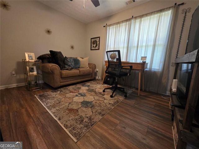 6102 Fairington Ridge Circle, Lithonia, GA 30038