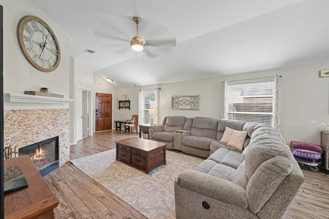 12303 Fairhaven Lane, Montgomery, TX 77356