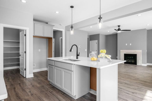 60 Oak Street, Delaware, OH 43015