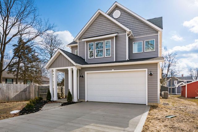 60 Oak Street, Delaware, OH 43015