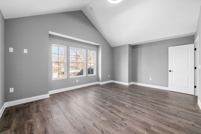 60 Oak Street, Delaware, OH 43015