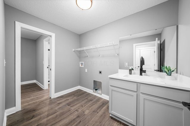 60 Oak Street, Delaware, OH 43015