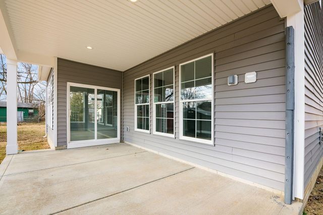 60 Oak Street, Delaware, OH 43015