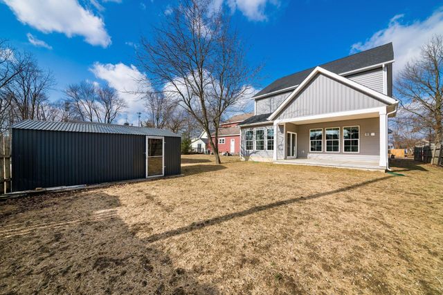 60 Oak Street, Delaware, OH 43015