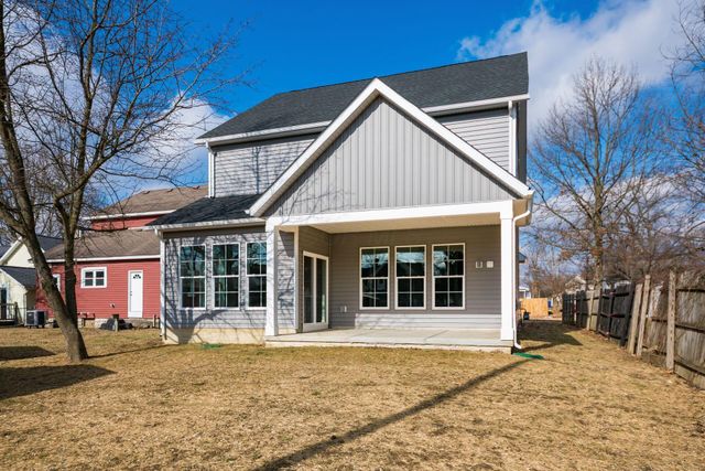 60 Oak Street, Delaware, OH 43015