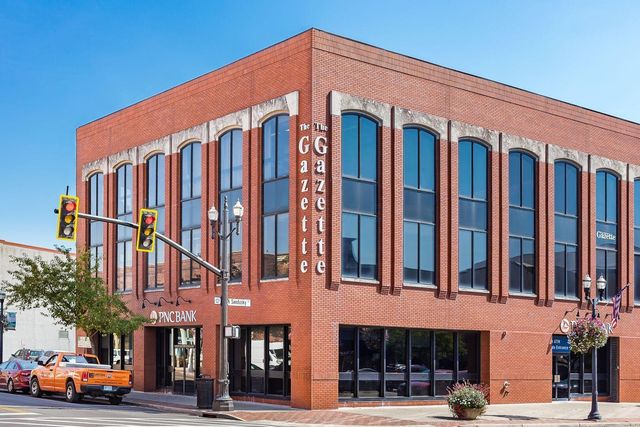 60 Oak Street, Delaware, OH 43015