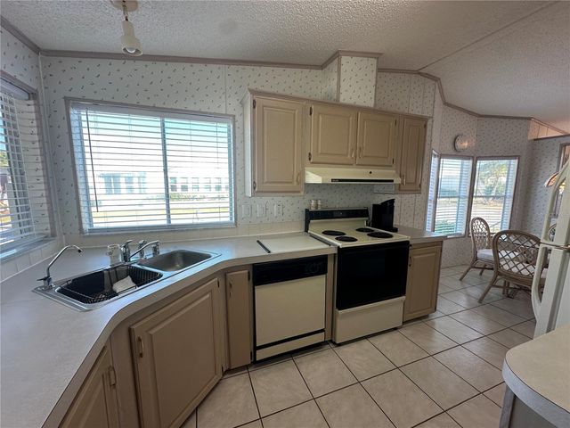 552 AMBERJACK DRIVE, North Port, FL 34287