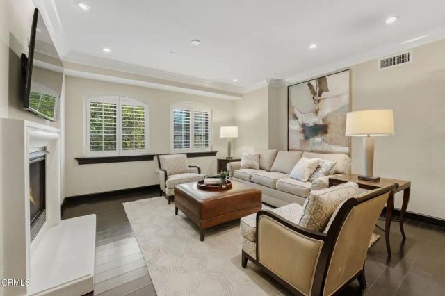 155 Cordova Street 205, Pasadena, CA 91105