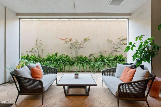 155 Cordova Street 205, Pasadena, CA 91105