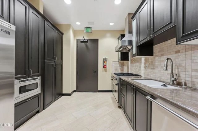 155 Cordova Street 205, Pasadena, CA 91105