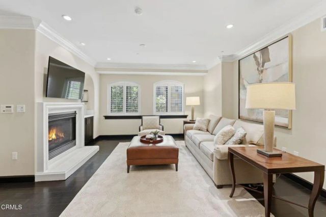 155 Cordova Street 205, Pasadena, CA 91105