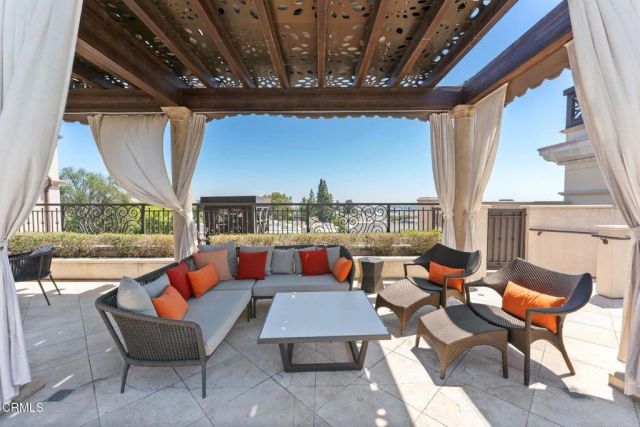 155 Cordova Street 205, Pasadena, CA 91105