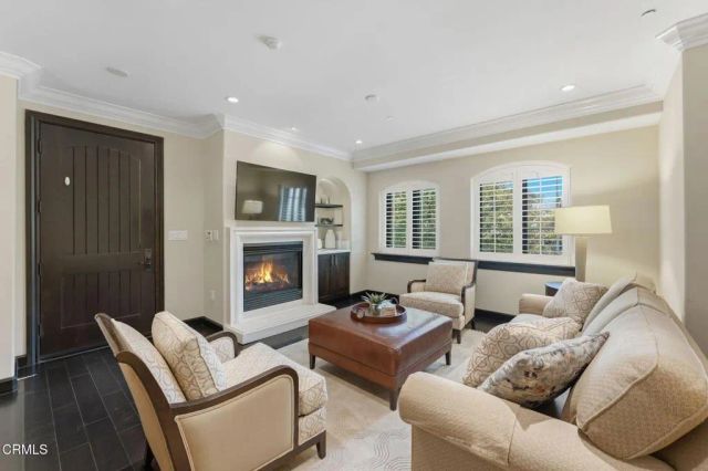 155 Cordova Street 205, Pasadena, CA 91105
