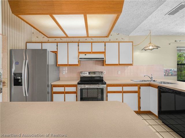 1914 Sunrise Drive, Sebring, FL 33872