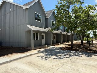105 W North Street, Itasca, TX 76055
