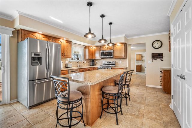 1514 View Point Drive, Beavercreek, OH 45434