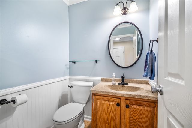 1514 View Point Drive, Beavercreek, OH 45434