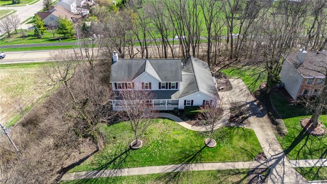 1514 View Point Drive, Beavercreek, OH 45434