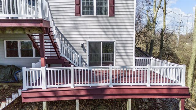 1514 View Point Drive, Beavercreek, OH 45434