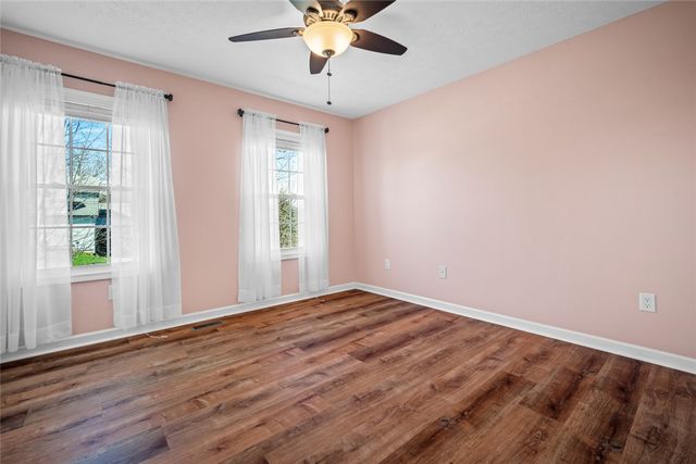 1514 View Point Drive, Beavercreek, OH 45434