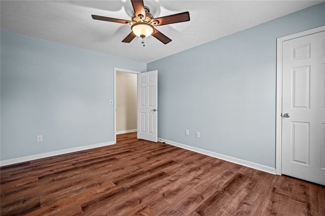 1514 View Point Drive, Beavercreek, OH 45434