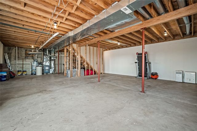 1514 View Point Drive, Beavercreek, OH 45434