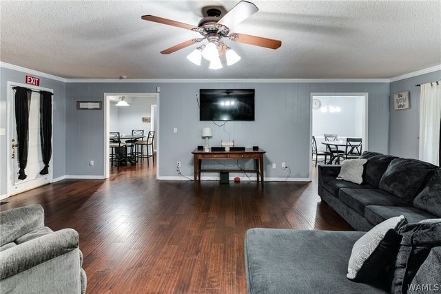 2620 BERKLEY HILLS DR, Tuscaloosa, AL 35404