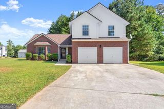 6877 Wildboar Drive, Fairburn, GA 30213