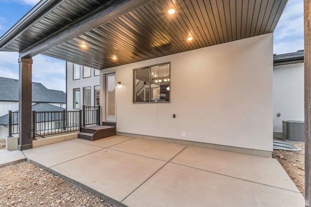 3820 N 600 E, North Ogden, UT 84414