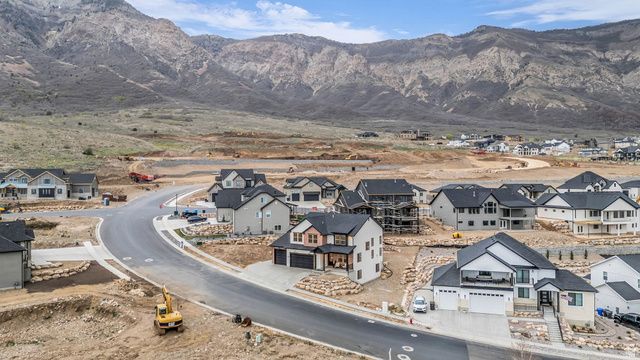 3820 N 600 E, North Ogden, UT 84414